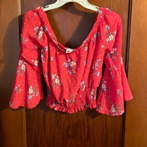 Cute crop top Size Medium